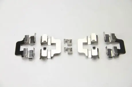1091245 Планка суппорта (заднего) прижимная (к-кт) Opel Combo 1.3-1.7DTI 01- QUICK BRAKE подбор по vin на Brocar