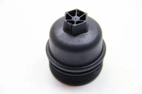 7701476503 Кожух маслян.фільтра RENAULT підбір по vin на Brocar