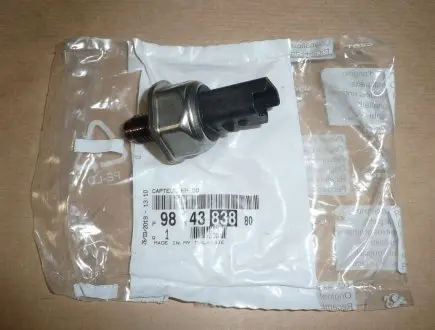 9814383880 Датчик тиску палива PEUGEOT/CITROEN підбір по vin на Brocar