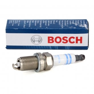 0242240707 Свеча зажигания Opel Astra/Corsa/Insignia 1.4 08-17 BOSCH подбор по vin на Brocar