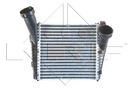 30286 Радіатор інтеркулера VW Touareg 2.5/5.0TDI 02-10 NRF підбір по vin на Brocar