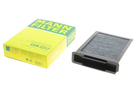 CUK2317 Фильтр салона Citroen C1 05-14/Peugeot 107 05-/Toyota Aygo 1.0 i/1.4 HDi 05- (угольный) MANN подбор по vin на Brocar