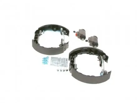 0204114603 Комплект бараб.колодки+циліндр BOSCH підбір по vin на Brocar