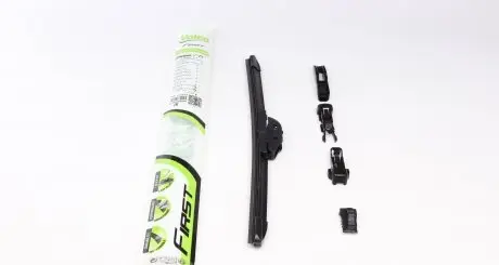575000 Щітка склоочисника (350mm) Chevrolet Aveo/Renault Clio IV/Smart 11- (безкаркасна) VALEO підбір по vin на Brocar