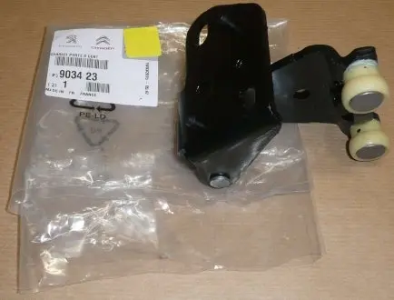 903423 Салазка двери / chariot porte PEUGEOT/CITROEN підбір по vin на Brocar