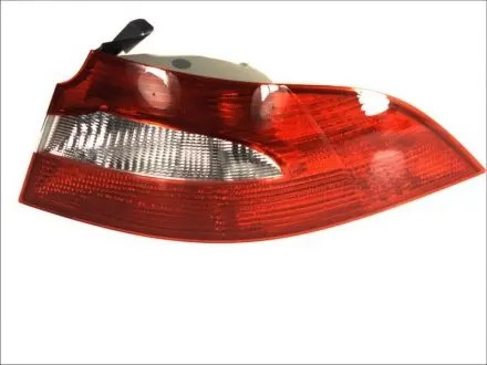 714027051801 Фонарь задний правый MAGNETI MARELLI подбор по vin на Brocar