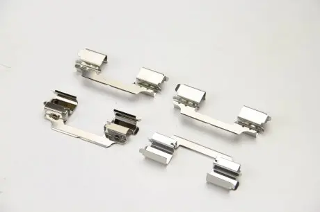 1091716 Планка суппорта (переднего) прижимная (к-кт) Fiat Scudo/Peugeot Expert/MB E-class 07- QUICK BRAKE подбор по vin на Brocar