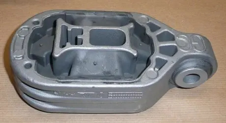 112380005R Опора двигуна RENAULT підбір по vin на Brocar