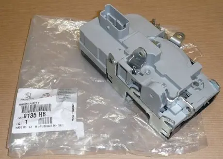 9135H6 Замок дверей автомобіля PEUGEOT/CITROEN підбір по vin на Brocar