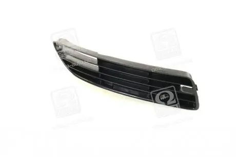 0130073912 Решетка в бамп. о. AUDI A4 95-99 (выр-во TEMPEST) TEMPEST подбор по vin на Brocar