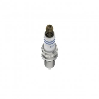 0242140543 Свеча зажигания Citroen Berlingo/Peugeot 3008/5008 1.2 15- BOSCH подбор по vin на Brocar