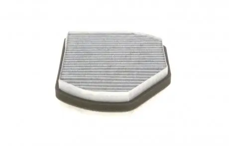 1987432301 Фильтр салона MB E-class (W210)/C-class (W202) 95-02 (угольный) BOSCH подбор по vin на Brocar