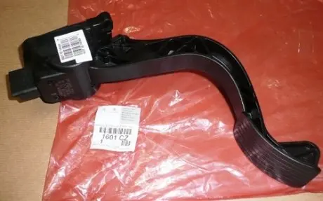 1601CZ Педаль газу Berlingo / Partner 08- (з датчиком) PEUGEOT/CITROEN підбір по vin на Brocar