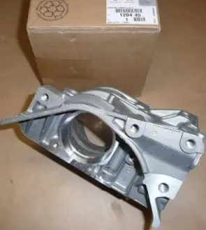 120445 Кроншт.насосаsupport ppe eau PEUGEOT/CITROEN подбор по vin на Brocar