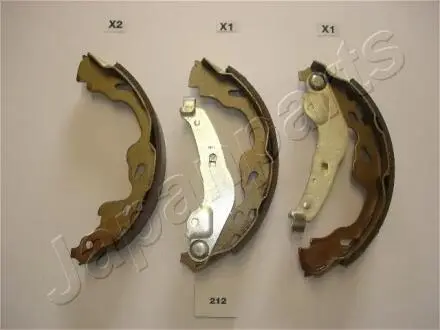 GF212AF Гальмівні колодки (набір) JAPANPARTS підбір по vin на Brocar