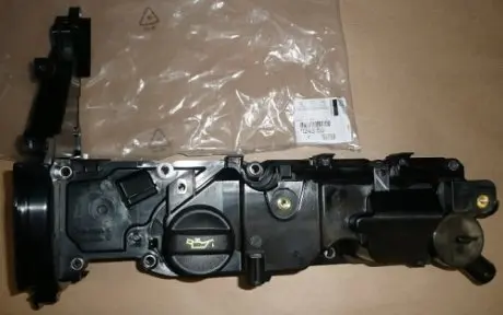 0248S0 Кришка клапанів Citroen Berlingo/Jumpy/Peugeot Partner 1.6 HDi 07- PEUGEOT/CITROEN підбір по vin на Brocar