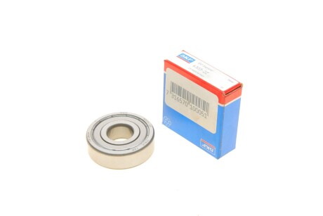 63032Z Подшипник шариковый 6303 2Z 17*47*14 (мет. сальники) SKF підбір по vin на Brocar