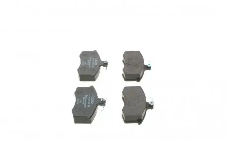 0986494533 Тормозные колодки пер. VAZ 2110- (с датч.) BOSCH підбір по vin на Brocar