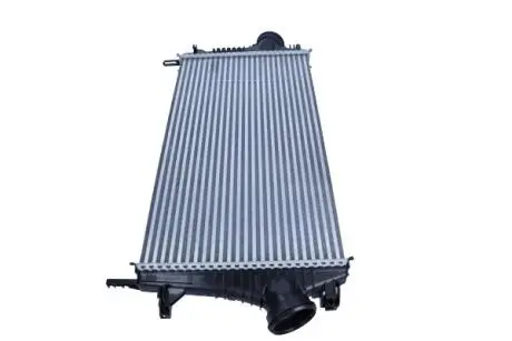 AC653811 Охолоджувач наддувального повітря MAXGEAR підбір по vin на Brocar