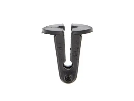 57121Z Кліса оббивки Audi 100 C4, 80 B4, A4 B5, A5, A6 C4/C5 Seat Altea, Ibiza 02-08, Toledo 05-09 Skoda Superb 02-08 VW Bora/Passat B5 ROMIX підбір по vin на Brocar