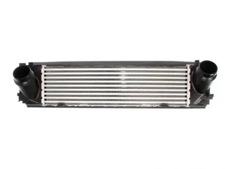 818263 Інтеркулер VALEO підбір по vin на Brocar
