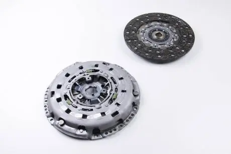 626303309 Комплект зчеплення Fiat Ducato Multijet 3,0 D 06-, d=260mm LUK підбір по vin на Brocar
