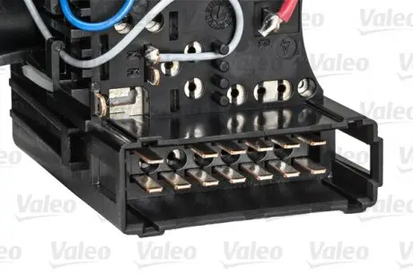 251586 Перемикач підрульовий VALEO підбір по vin на Brocar