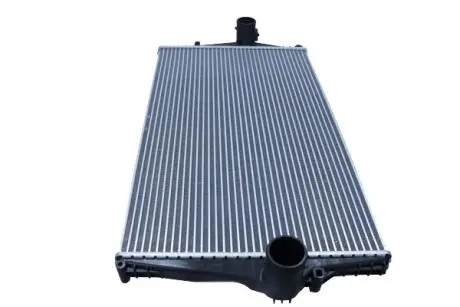 AC630037 Охолоджувач наддувального повітря MAXGEAR підбір по vin на Brocar