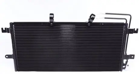 AC332000S Радиатор кондиционера VW T4 1.9-2.8 TDI 90-03 MAHLE / KNECHT підбір по vin на Brocar