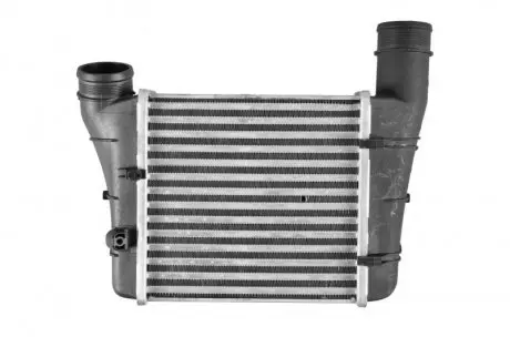 30148A Радіатор інтеркулера Audi A4/A6 1.9/2.0D 00-09 NRF підбір по vin на Brocar