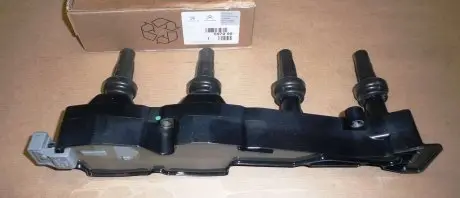 597099 Катушка зажигания Citroen Berlingo/Peugeot Partner 1.6 08- PEUGEOT/CITROEN подбор по vin на Brocar