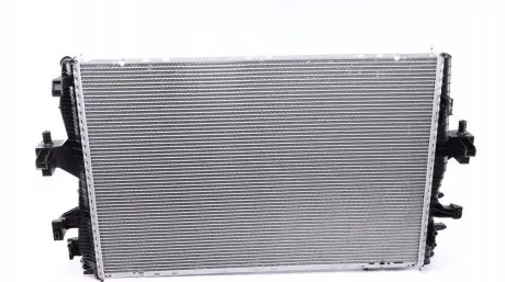 CR585000P Радіатор охолодження VW T5 1.9TDI (710x470x24) MAHLE / KNECHT підбір по vin на Brocar