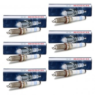0241140522 Свеча заж. V6SII3328 DB C204/205 E212/213 180/200/220 BOSCH подбор по vin на Brocar