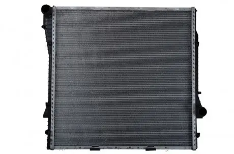 55329 Радиатор охлаждения BMW X5 (E53) 3.0d/3.0/4.4i 00-06 (M57/M54/M62) NRF підбір по vin на Brocar