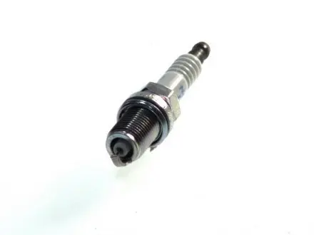 7418 Свеча зажигания 7418 NGK подбор по vin на Brocar