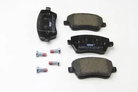 FDB1617 Гальмівні колодки дискові FERODO підбір по vin на Brocar