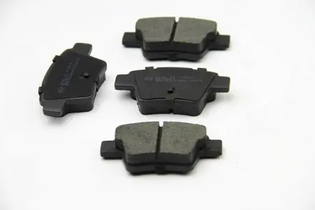 BP3198 Гальмівні колодки зад. Peugeot 207/307/Citroen C4 06- (Bosch) BREMSI підбір по vin на Brocar