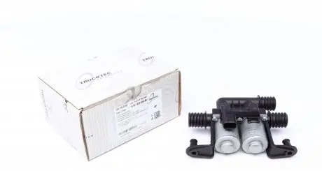0819232 Кран пічки BMW 5 (E60)/6 (E63)/7 (E66) 2.0-6.0 01-10 TRUCKTEC підбір по vin на Brocar