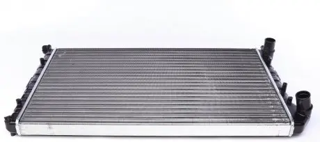 CR1447000S Радиатор охлаждения Fiat Doblo 1.9D 01- (648x398x26) (+AC) MAHLE / KNECHT подбор по vin на Brocar