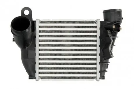 30935 Радиатор интеркулера Skoda Octavia/VW Bora/Golf IV 1.8T/1.9TDI 97-05 NRF подбор по vin на Brocar