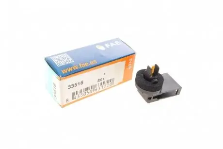 33516 Датчик температури салону VW Passat/Golf/Audi A3/A4 1.0-4.0 88- FAE підбір по vin на Brocar