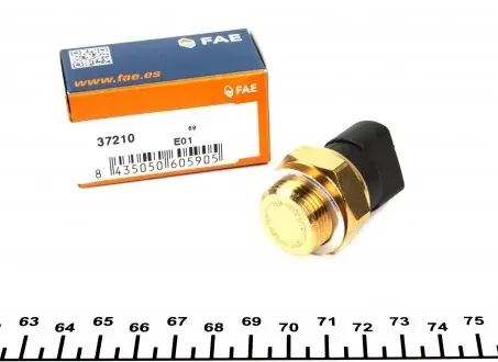 37210 Датчик увімкнення вентилятора VW Caddy II 1.4-1.9D 94-04 (2 конт.) (95-85°C) FAE підбір по vin на Brocar