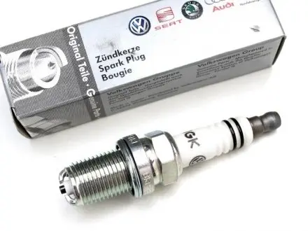 04E905602D СВЕЧА ЗАЖИГАНИЯ VAG подбор по vin на Brocar