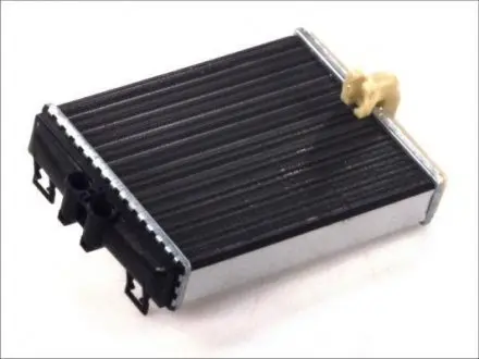 D6M004TT Теплообмінник, опалення салону THERMOTEC підбір по vin на Brocar