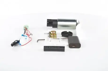 0986580965 Электро-бензонасос с датчиком уровня FORD 1,3-1,8i: Escort 95-01, Fiesta95-02 MAZDA 121 BOSCH подбор по vin на Brocar