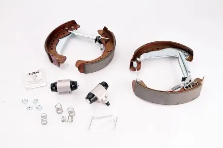 GSK2604 Комплект бараб.колодки+циліндр TRW підбір по vin на Brocar