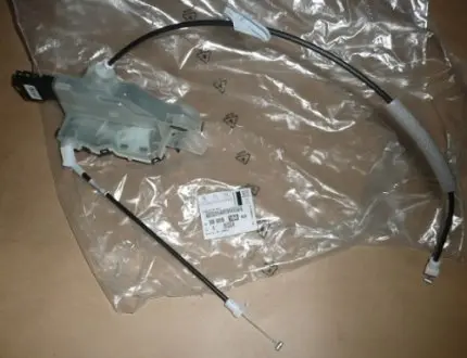 9800616680 Передние двері PEUGEOT/CITROEN підбір по vin на Brocar
