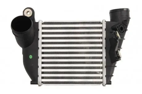 DAA008TT Интеркулер THERMOTEC подбор по vin на Brocar