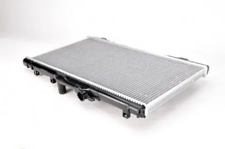 D72038TT Радіатор THERMOTEC підбір по vin на Brocar