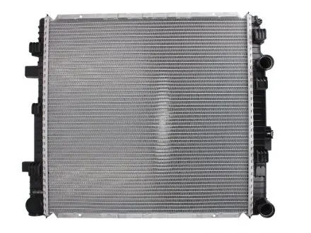 D7ME014TT Радиатор охлаждения MB Vario 2.9TDI THERMOTEC подбор по vin на Brocar